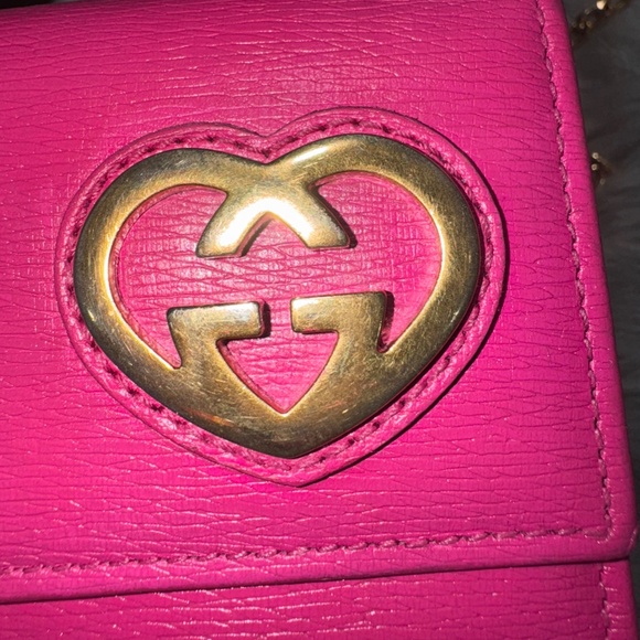 Gucci Fuchsia Pink Wallet~EUC - Picture 8 of 9